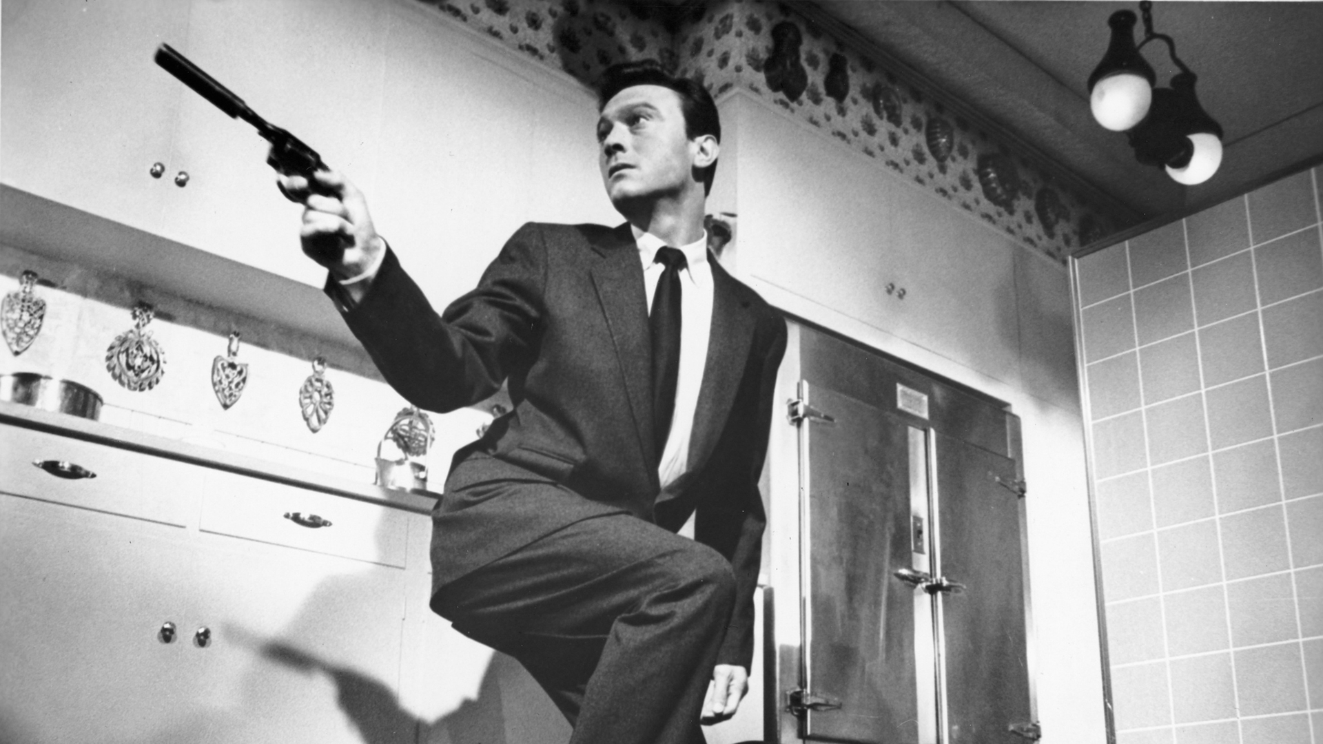 ビクトル・エリセ Blu-ray BOX 監督デビュー50周年記念〈初回限定生… Amazon.co.jp: ビクトル・エリセ Blu-ray BOX 監督デビュー50
